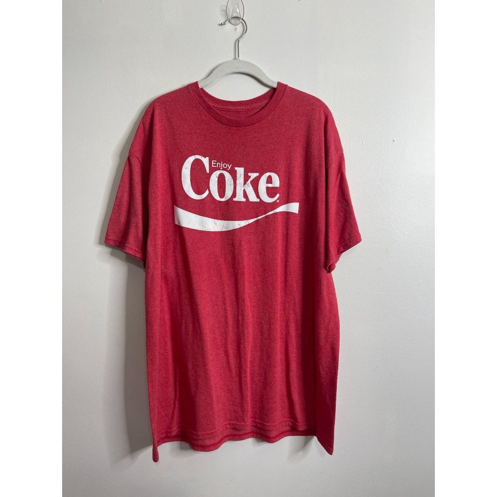 Coca-Cola Enjoy Coke Red Graphic Logo Short Sleeve T-Shirt Size XL